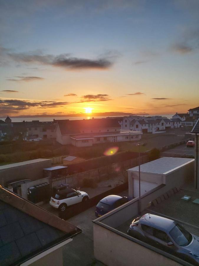 Portstewart Central Loft Apartment מראה חיצוני תמונה
